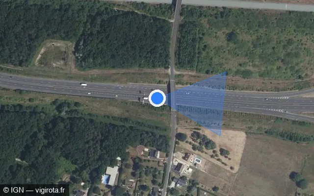 Vue satellite de l'emplacement du radar discriminant à Chambray-lès-Tours sur M 37 / Rocade M 37