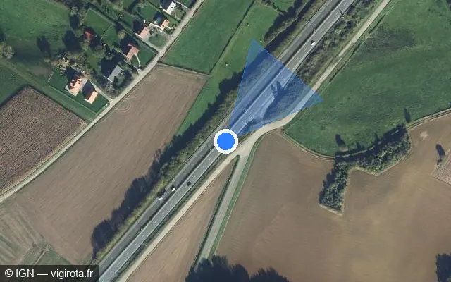 Vue satellite de l'emplacement du radar discriminant à Leubringhen sur A 16 / E 402 / L'Européenne