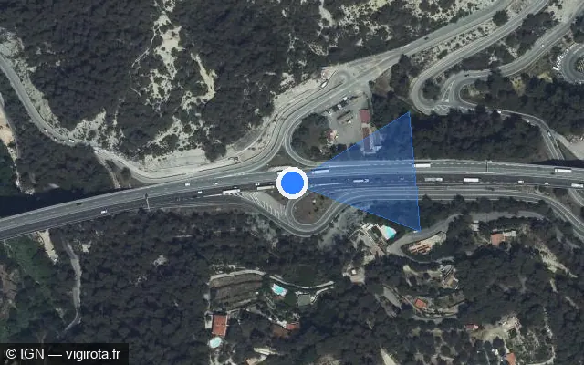 Vue satellite de l'emplacement du radar discriminant à Menton sur A 8 / E 74 / E 80 / La Provençale