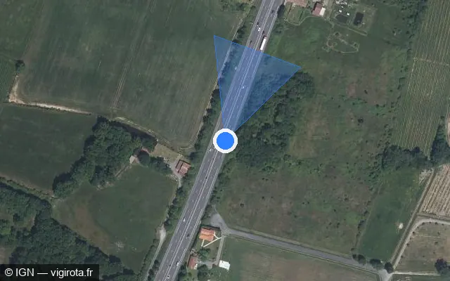 Vue satellite de l'emplacement du radar discriminant à Virsac sur N 10 / E 606