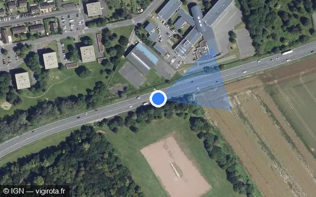 Vue satellite de l'emplacement du radar discriminant à Creil sur D 1016
