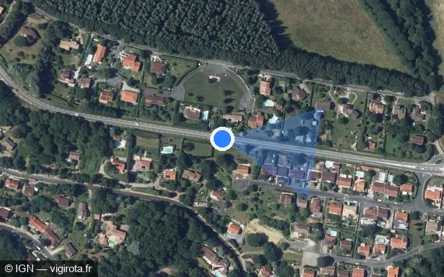 Vue satellite de l'emplacement du radar discriminant à Burlats sur D 622
