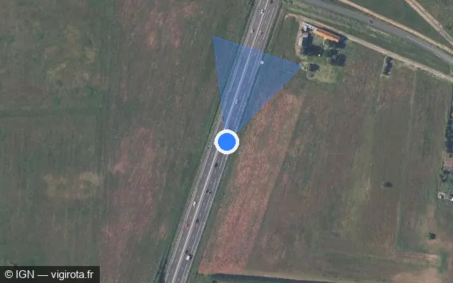 Vue satellite de l'emplacement du radar discriminant à Châtellerault sur A 10 / E 05 / L'Aquitaine
