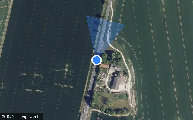 Vue satellite de l'emplacement du radar discriminant à Saint-Étienne-sous-Barbuise sur D 677