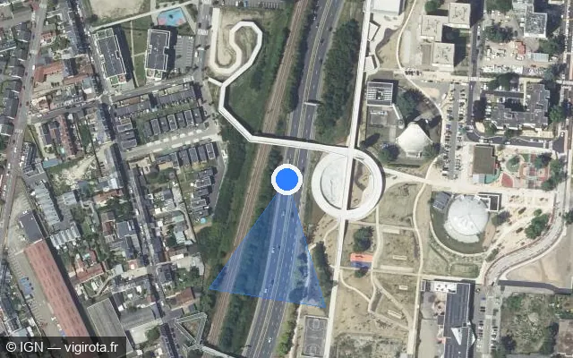 Vue satellite de l'emplacement du radar discriminant à Le Petit-Quevilly sur N 338 / Sud III