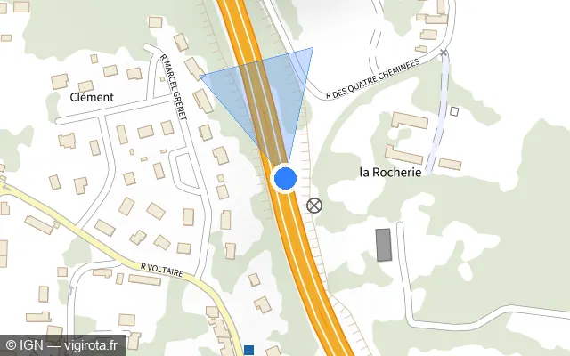 Vue plan de l'emplacement du radar discriminant à Varennes-Vauzelles sur A 77 / L'Autoroute de l'Arbre