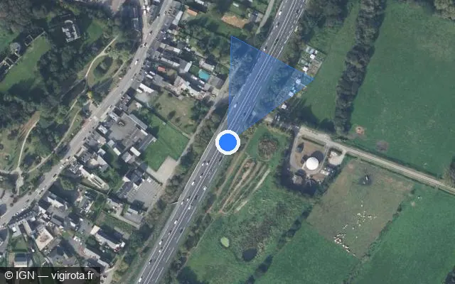 Vue satellite de l'emplacement du radar discriminant à Châteauneuf-d'Ille-et-Vilaine sur D 137