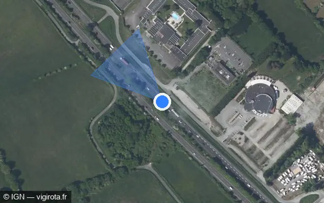 Vue satellite de l'emplacement du radar discriminant à Vigneux-de-Bretagne sur N 165 / E 60 / Voie Express de Nantes à Brest