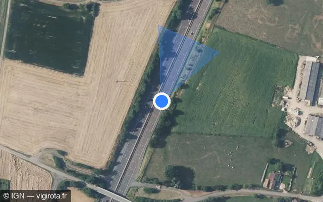 Vue satellite de l'emplacement du radar discriminant à Montbellet sur A 6 / E 15 / E 21 / Autoroute du Soleil