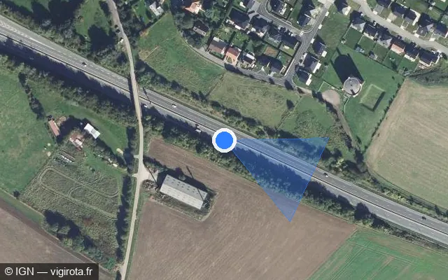 Vue satellite de l'emplacement du radar discriminant à Maisnil-lès-Ruitz sur D 301 / Rocade Minière