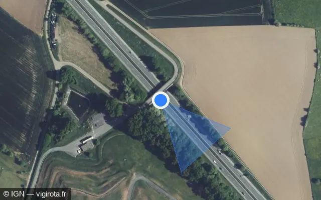 Vue satellite de l'emplacement du radar discriminant à Curgies sur D 649