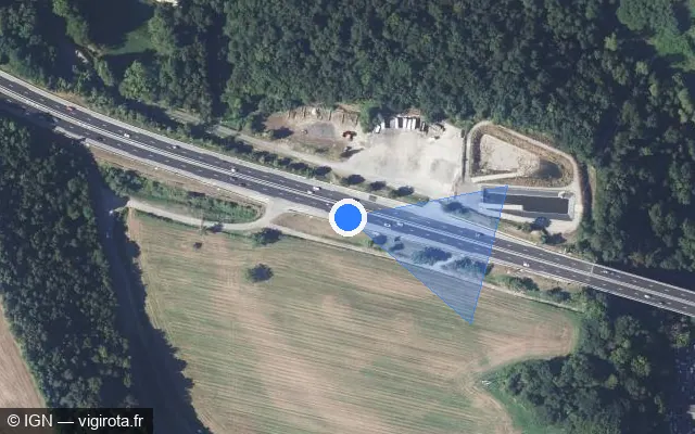 Vue satellite de l'emplacement du radar discriminant à Rives sur A 48 / E 711 / Autoroute du Dauphiné