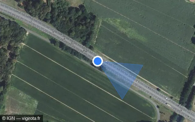 Vue satellite de l'emplacement du radar discriminant à Yzosse sur D 824