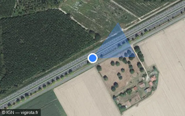 Vue satellite de l'emplacement du radar discriminant à Carcarès-Sainte-Croix sur D 824 / Route de Mont de Marsan