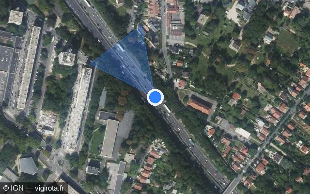 Vue satellite de l'emplacement du radar discriminant à Savigny-sur-Orge sur A 6 / E 15 / Autoroute du Soleil