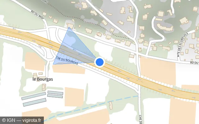 Vue plan de l'emplacement du radar discriminant à Les Angles sur D 6100
