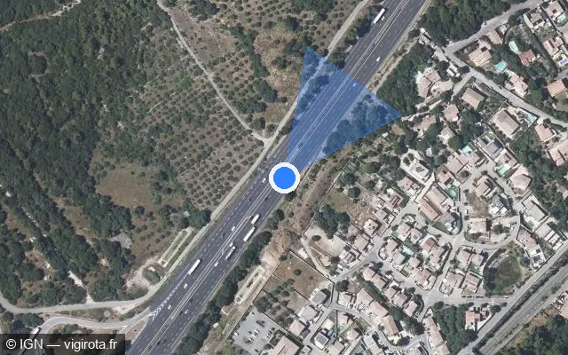 Vue satellite de l'emplacement du radar discriminant à Milhaud sur A 9 / E 15 / E 80 / La Languedocienne