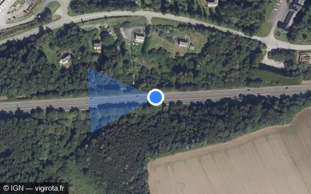 Vue satellite de l'emplacement du radar discriminant à Pleyben sur N 164
