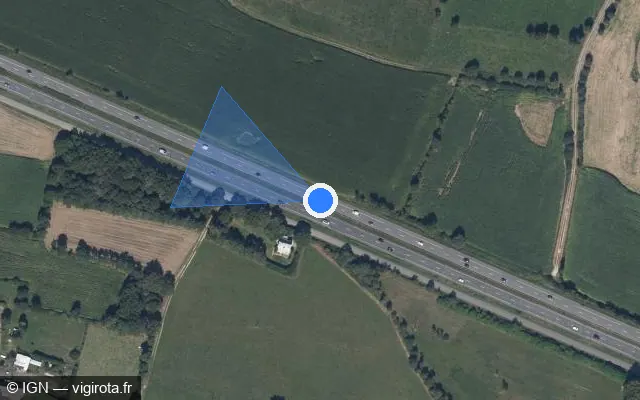 Vue satellite de l'emplacement du radar discriminant à Arzal sur N 165 / E 60 / Voie Express de Nantes à Brest