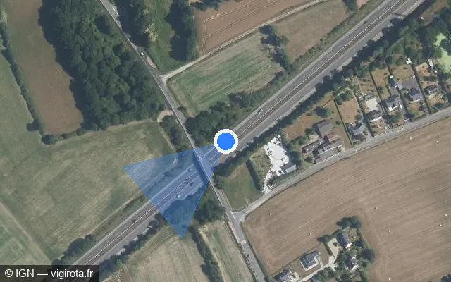 Vue satellite de l'emplacement du radar discriminant à Quévert sur N 176 / E 401