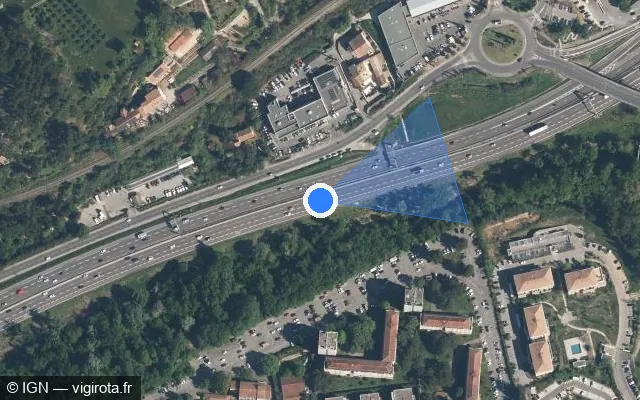 Vue satellite de l'emplacement du radar discriminant à Aix-en-Provence sur A 51 / E 712 / Autoroute du Val de Durance