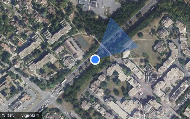 Vue satellite de l'emplacement du radar discriminant à Éragny-sur-Oise sur Boulevard Jacques Duclos / N 184