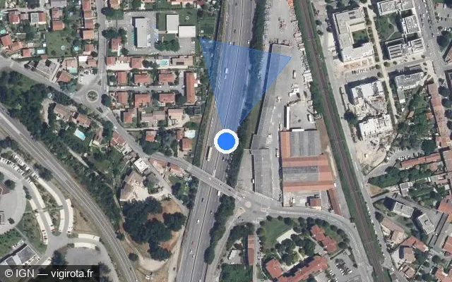 Vue satellite de l'emplacement du radar discriminant à Bourg-lès-Valence sur A 7 / E 15 / Autoroute du Soleil