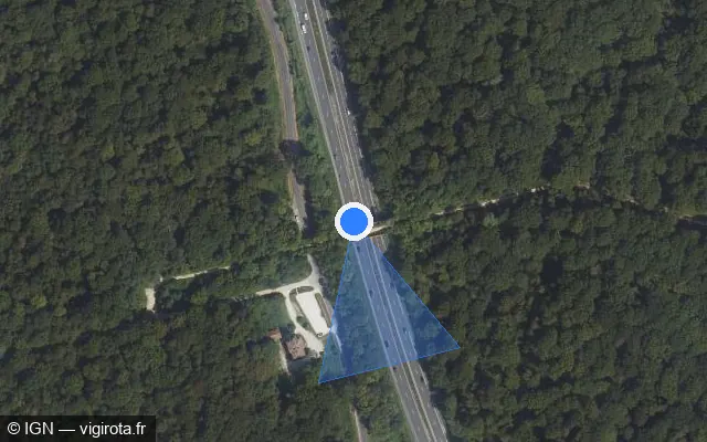 Vue satellite de l'emplacement du radar discriminant à La Queue-en-Brie sur N 104 / La Francilienne