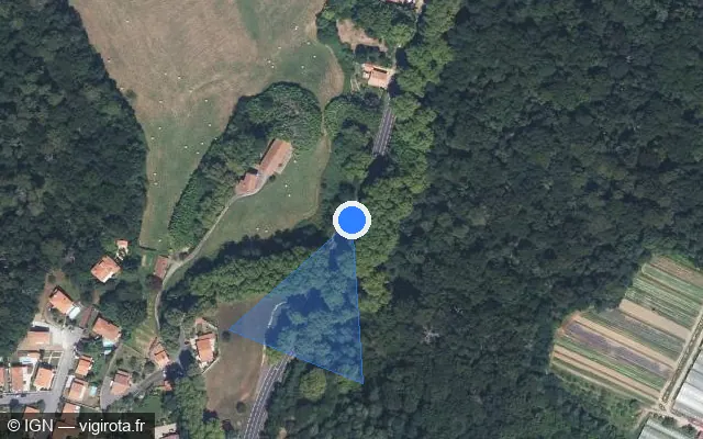 Vue satellite de l'emplacement du radar fixe à Boucau sur Avenue Louis de Foix / D 810