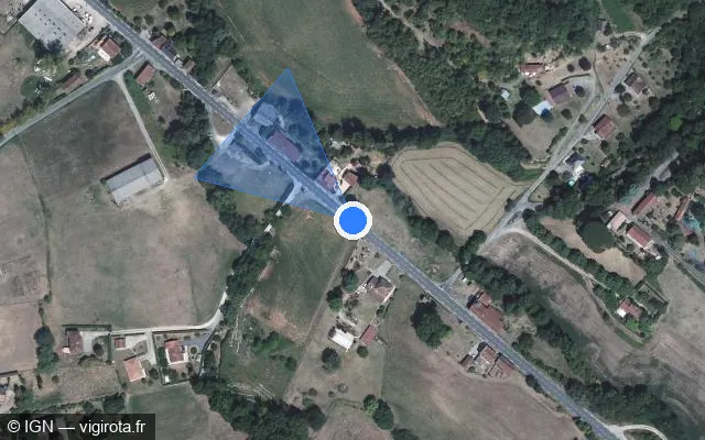 Vue satellite de l'emplacement du radar fixe à Firmi sur Avenue du 10 Août 1944 / D 840