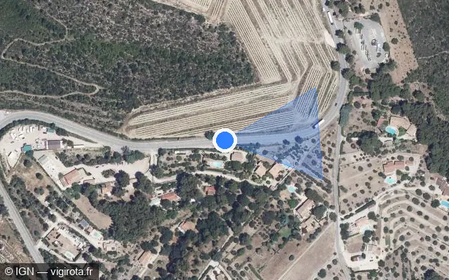 Vue satellite de l'emplacement du radar fixe à Le Beausset sur Route de Marseille / D N8