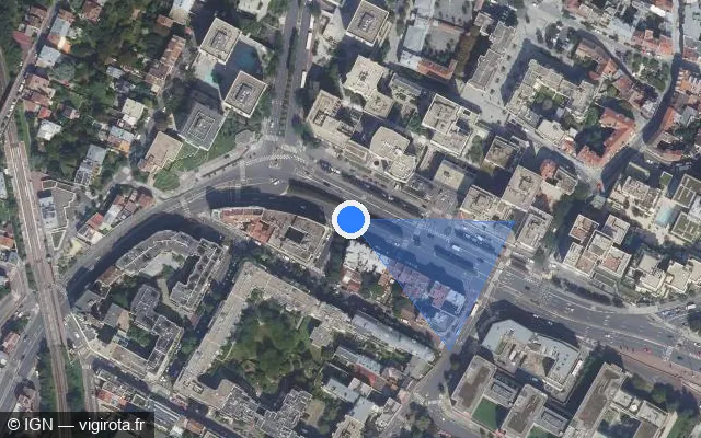 Vue satellite de l'emplacement du radar fixe à Suresnes sur Boulevard Henri Sellier