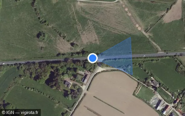 Vue satellite de l'emplacement du radar fixe à Maupertus-sur-Mer sur Route du Hamel-ès-Ronches / D 901