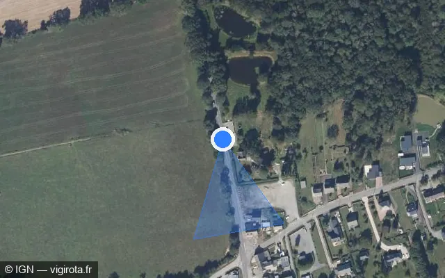 Vue satellite de l'emplacement du radar fixe à Bains-sur-Oust sur D 873