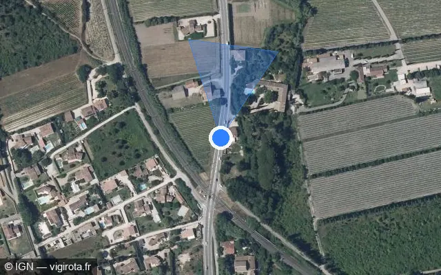 Vue satellite de l'emplacement du radar fixe à Châteauneuf-de-Gadagne sur Route de Saint-Saturnin / D 6
