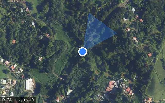 Vue satellite de l'emplacement du radar tourelle à Le Robert sur Avenue Léopold Bissol / N 1