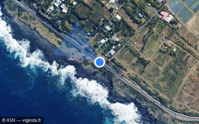 Vue satellite de l'emplacement du radar tourelle à L'Étang-Salé sur Route des Plages / N 1A