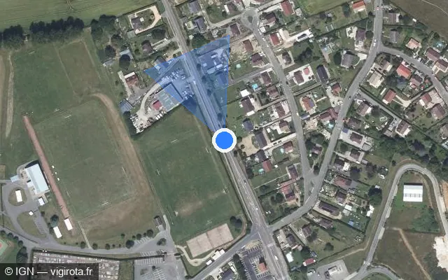 Vue satellite de l'emplacement du radar tourelle à Sérifontaine sur Route de Dieppe / D 915