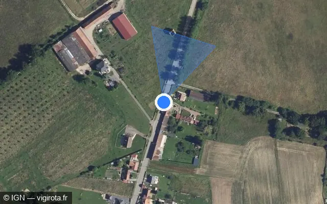 Vue satellite de l'emplacement du radar tourelle à Beaulieu-les-Fontaines sur Rue de Nesle / D 24