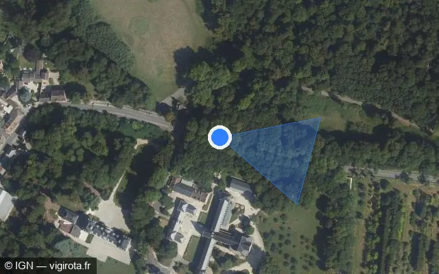 Vue satellite de l'emplacement du radar tourelle à Mortefontaine sur Rue Gérard de Nerval / D 922