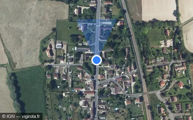 Vue satellite de l'emplacement du radar tourelle à Éragny-sur-Epte sur Rue Camille Pissarro / D 915