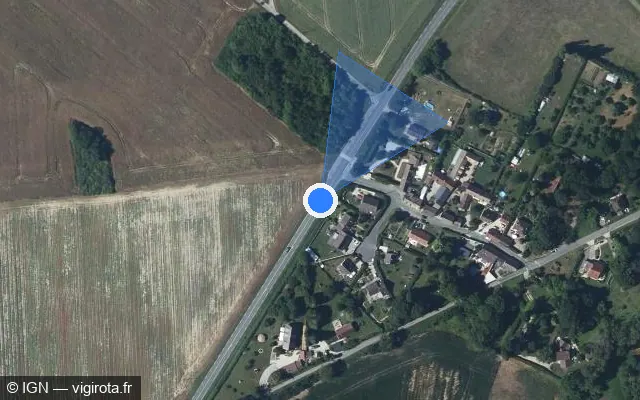 Vue satellite de l'emplacement du radar tourelle à Courcelles-lès-Gisors sur Route de Dangu / D 181