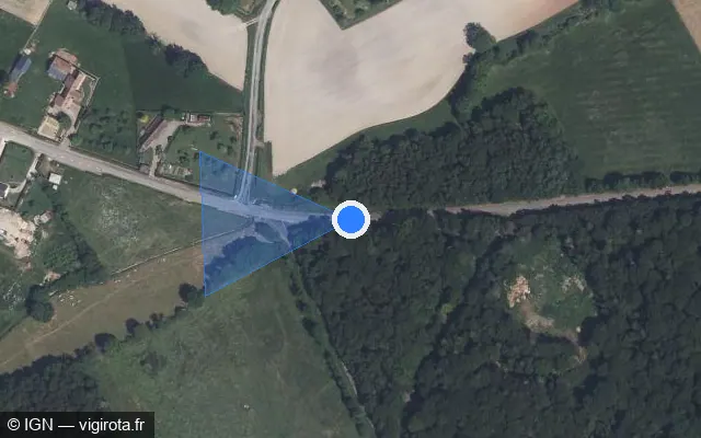 Vue satellite de l'emplacement du radar tourelle à Saint-Symphorien-des-Bruyères sur D 13