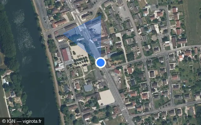 Vue satellite de l'emplacement du radar tourelle à Saint-Denis-lès-Sens sur Rue de Paris / D 606B