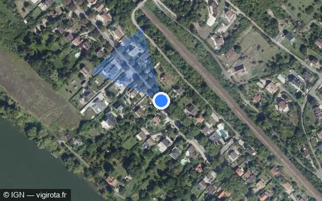 Vue satellite de l'emplacement du radar tourelle à Verneuil-sur-Seine sur Rue Paul Doumer / D 190