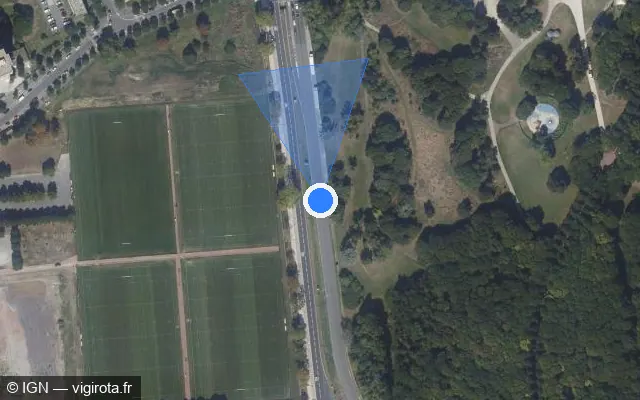 Vue satellite de l'emplacement du radar fixe à La Courneuve sur Avenue Roger Salengro / D 901