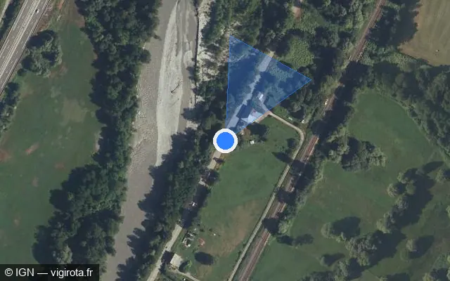 Vue satellite de l'emplacement du radar tourelle à Saint-Georges-d'Hurtières sur D 1006