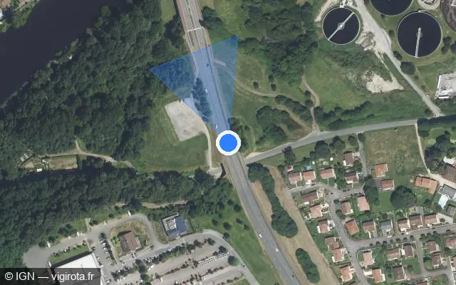Vue satellite de l'emplacement du radar tourelle à Condat-sur-Vienne sur Boulevard Robert Maloubier