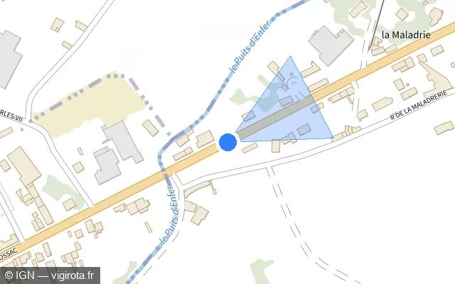 Vue plan de l'emplacement du radar tourelle à Saint-Maixent-l'École sur Avenue de la Renaissance / D 611