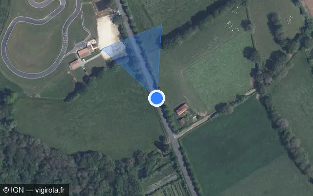 Vue satellite de l'emplacement du radar tourelle à Saint-Paul-en-Gâtine sur D 744